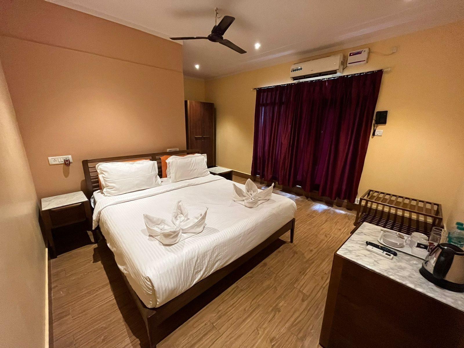 Hotel Rococco Ashvem à Mandrem Extérieur photo